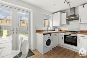 Photo 8- click for photo gallery